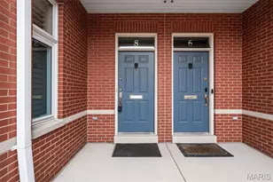 8 W Pine Ct, Saint Louis, MO 63108 - Photo 4
