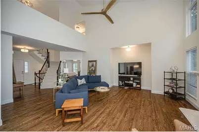 12010 Manhattan Place, Des Peres, MO 63131 - Photo 12