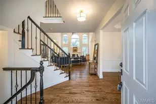 12010 Manhattan Pl, Des Peres, MO 63131 - Photo 4