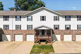 885 Delray Dr, Saint Peters, MO 63376 - Photo 1