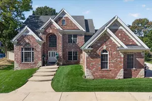 821 N Spoede Rd, Creve Coeur, MO 63141 - Photo 2