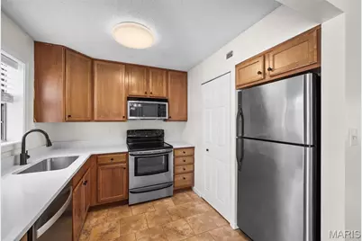 1614 Thrush Terrace, Saint Louis, MO 63144 - Photo 6