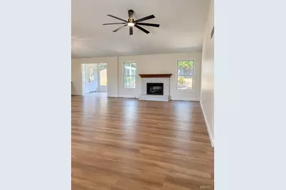 1731 Fairview Farms Circle, Wentzville, MO 63385 - Photo 6