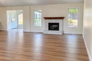 1731 Fairview Farms Cir, Wentzville, MO 63385 - Photo 6