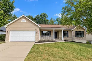 1731 Fairview Farms Cir, Wentzville, MO 63385 - Photo 1