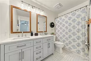 5 Autumn Peak Ct, Fenton, MO 63026 - Photo 10