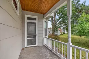 52 N 2nd St, Saint Genevieve, MO 63670 - Photo 4