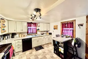 318 1st St, Monroe City, MO 63456 - Photo 8