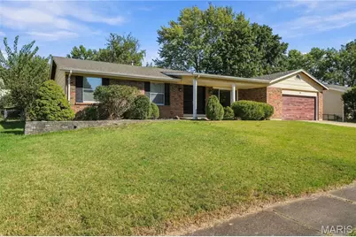 2908 Westminister Drive, Saint Charles, MO 63301 - Photo 2
