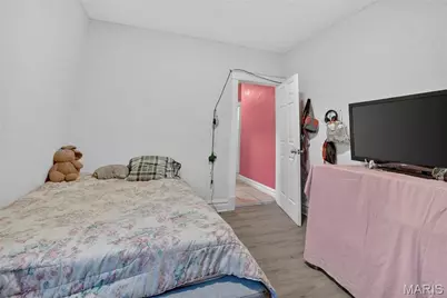 5518 Emerson Avenue, Saint Louis, MO 63120 - Photo 10