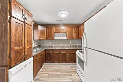 710 West Street, Poplar Bluff, MO 63901 - Photo 8