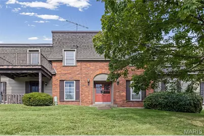 6643 Blossomwood Drive #D, Florissant, MO 63033 - Photo 4