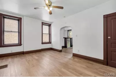3645 Alberta Street, Saint Louis, MO 63116 - Photo 10