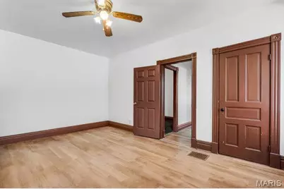 3645 Alberta Street, Saint Louis, MO 63116 - Photo 8
