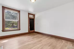 3645 Alberta St, Saint Louis, MO 63116 - Photo 6