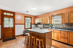 7920 Hildesheim Ave, Saint Louis, MO 63123 - Photo 16
