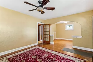 7920 Hildesheim Ave, Saint Louis, MO 63123 - Photo 10