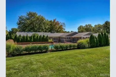 3037 Westham Drive, Town and Country, MO 63131 - Photo 2