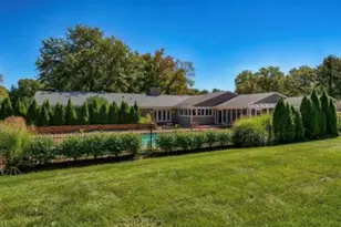 3037 Westham Dr, Town and Country, MO 63131 - Photo 2