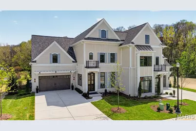 18 Enclave Drive, Des Peres, MO 63122 - Photo 2