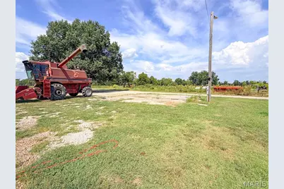 672 County Highway 707, New Madrid, MO 63869 - Photo 4