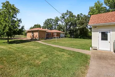 996 W Springfield Road, Sullivan, MO 63080 - Photo 4
