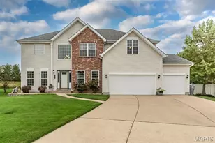 472 Brookhaven Ct, O'Fallon, MO 63368 - Photo 1