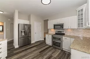472 Brookhaven Ct, O'Fallon, MO 63368 - Photo 22