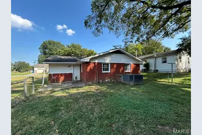 105 Druetta Avenue, Scott City, MO 63780 - Photo 1