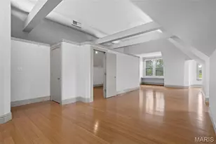 4400 Laclede, Saint Louis, MO 63108 - Photo 10