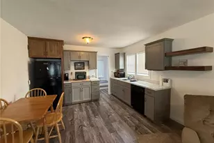427 N State St, Montgomery City, MO 63361 - Photo 10