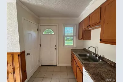 10421 Niblic Drive, Saint Louis, MO 63114 - Photo 10