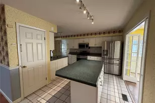 4854 Valley Crest Dr, Unincorporated, MO 63128 - Photo 16