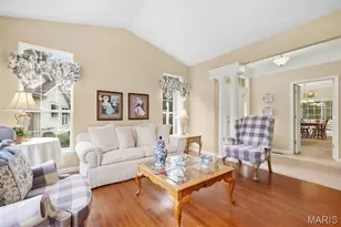 6296 Whisper Bend Dr, Unincorporated, MO 63129 - Photo 6