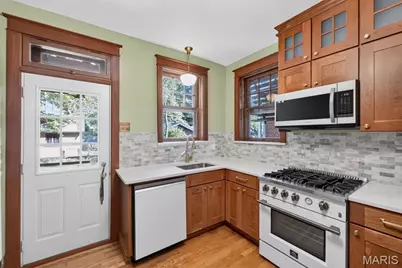 7051 Waterman Avenue, Saint Louis, MO 63130 - Photo 14
