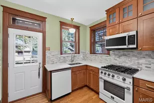 7051 Waterman Ave, Saint Louis, MO 63130 - Photo 14