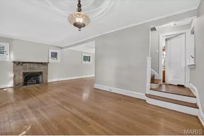 7051 Waterman Avenue, Saint Louis, MO 63130 - Photo 8