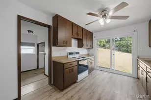 602 Stewart St, De Soto, MO 63020 - Photo 8