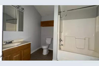 906 N Homewood Avenue, Springfield, MO 65803 - Photo 8