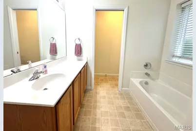 722 Wayland Drive, O'Fallon, MO 63366 - Photo 16
