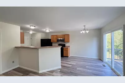 722 Wayland Drive, O'Fallon, MO 63366 - Photo 10