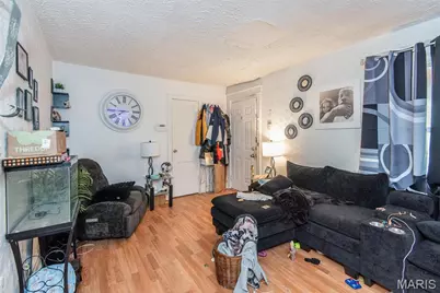 6303 Dardanella Avenue, Pine Lawn, MO 63121 - Photo 4