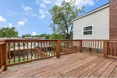 3467 Giles Avenue, Saint Louis, MO 63116 - Photo 30