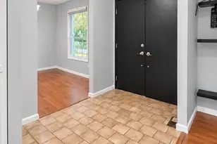 14331 Rainy Lake Dr, Chesterfield, MO 63017 - Photo 2