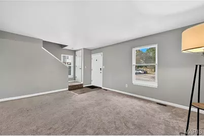 2224 New Sun Drive, Florissant, MO 63031 - Photo 6