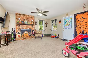 4161 Domenico Ct, Bridgeton, MO 63044 - Photo 8