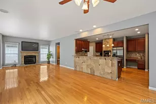 1052 Brook Mont Dr, O'Fallon, MO 63366 - Photo 20