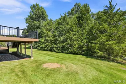 738 Henry Avenue, Ballwin, MO 63011 - Photo 36