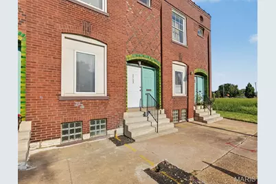 2703 N Spring Avenue, Saint Louis, MO 63113 - Photo 2