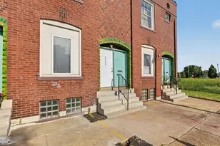 2703 N Spring Ave, Saint Louis, MO 63113 - Photo 2